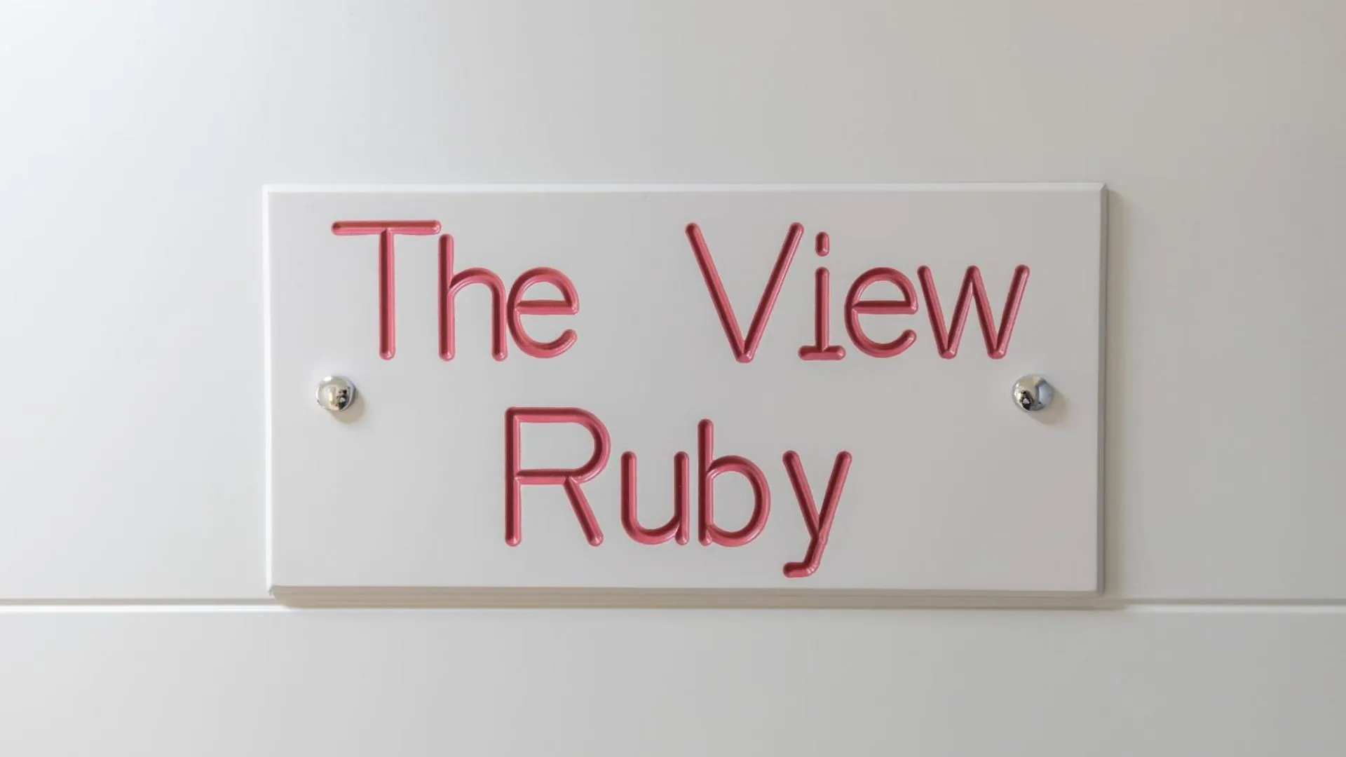 The View - Ruby, Luxury, Central Sarande Apartment