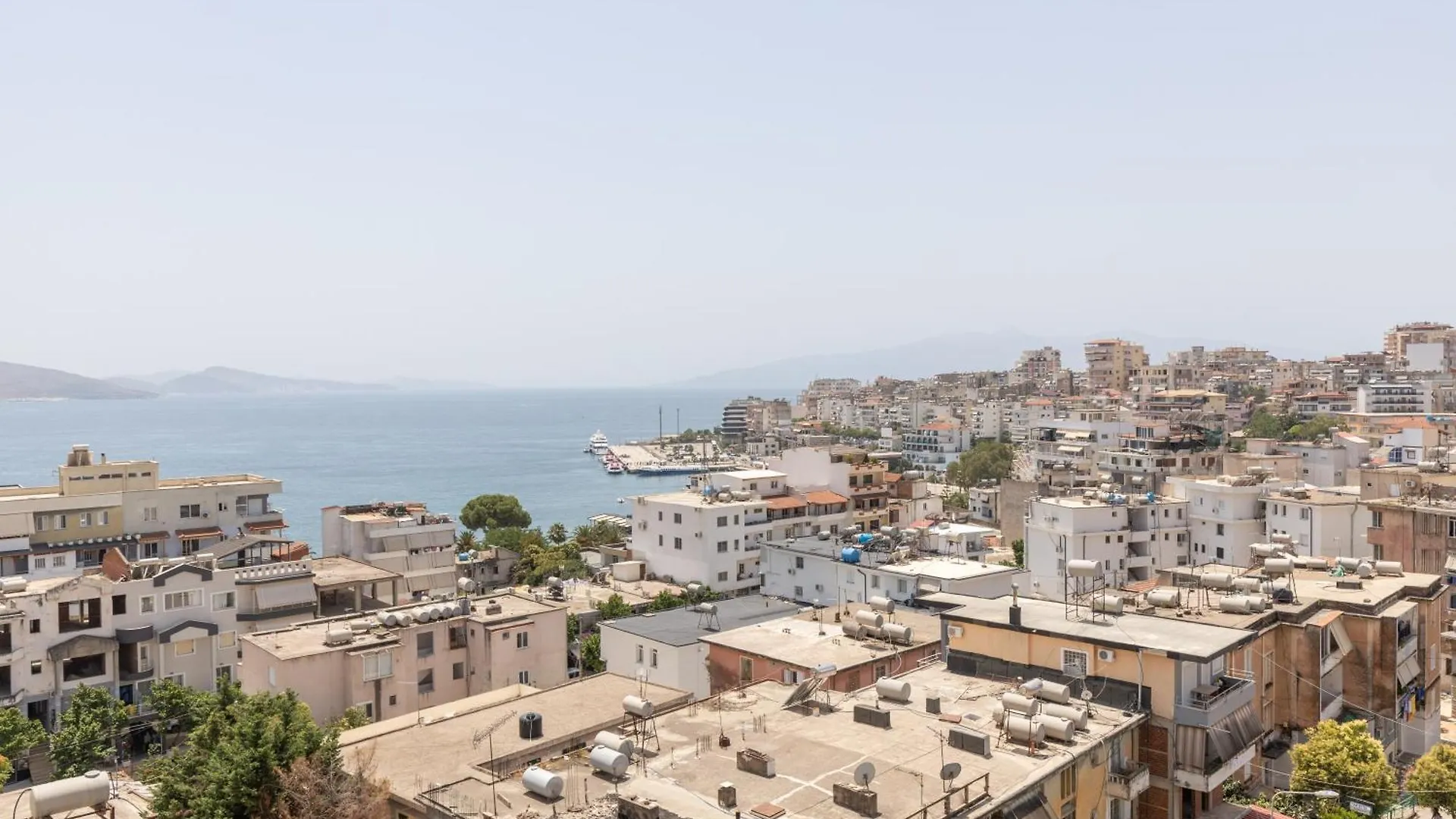 Apartment The View - Ruby, Luxury, Central Sarande Albania
